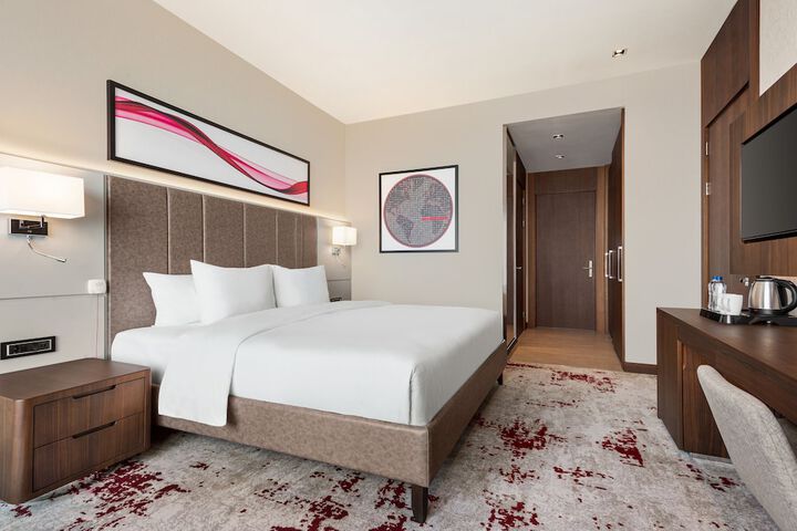 Room 6 of 36