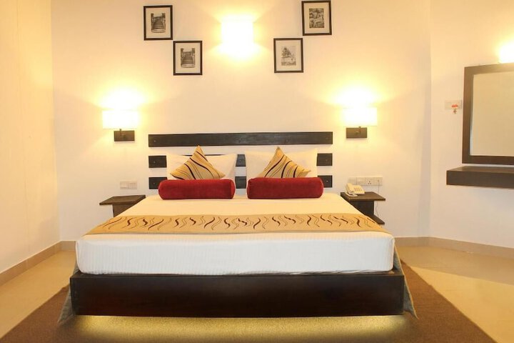 Room 5 of 28