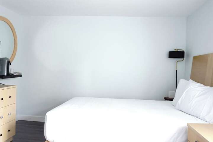 Room 17 of 56