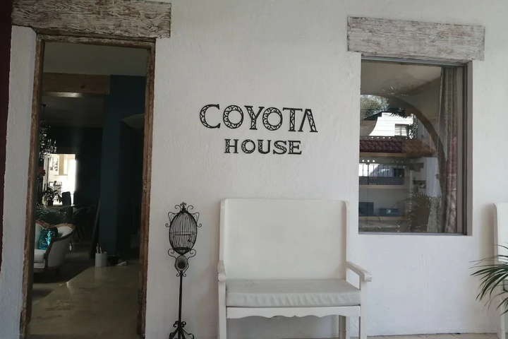 Image of Collection O Coyota House