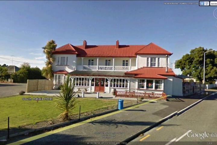 South Rakaia Hotel