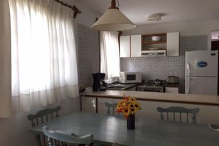 Room 12 of 20