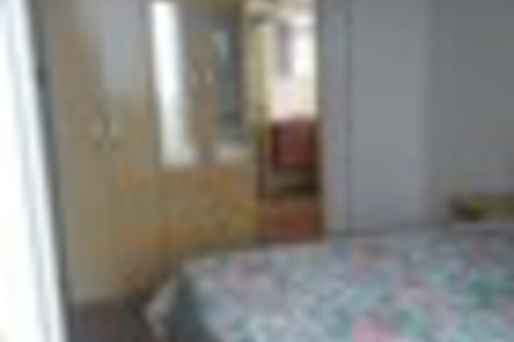Room 5 of 39