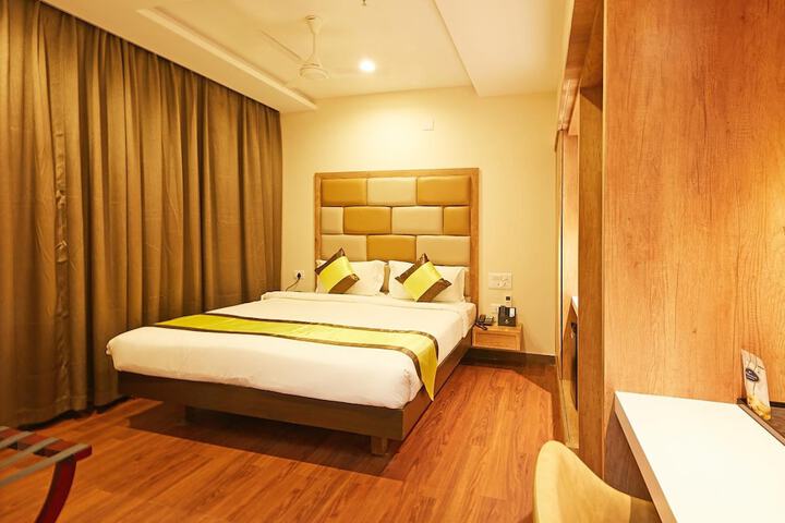 Room 20 of 36