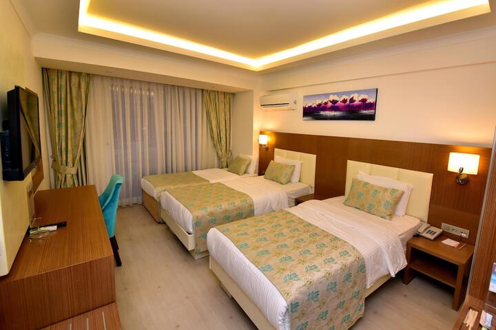 Room 29 of 62