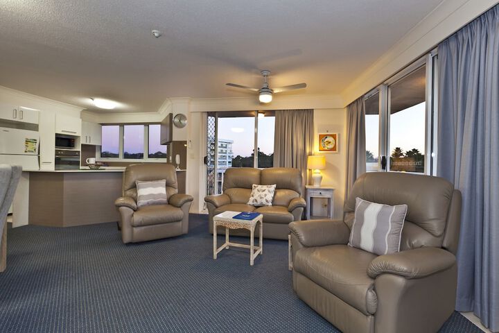 Room 52 of 161