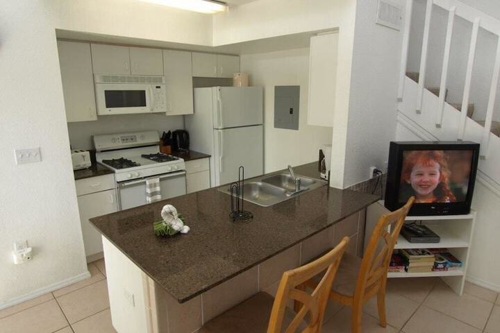 Photo 28
