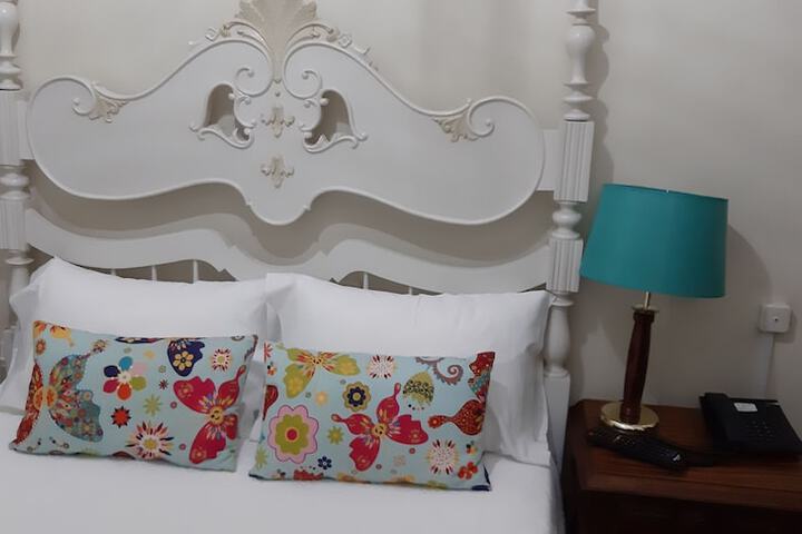 Room 21 of 62