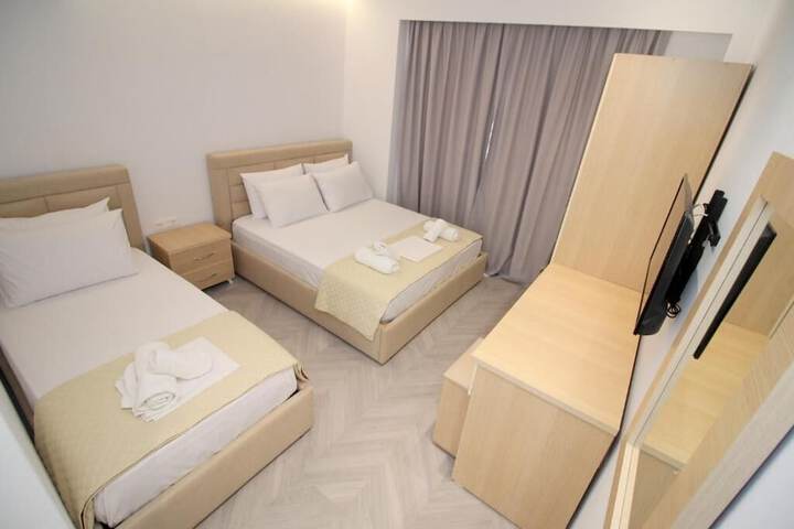 Room 37 of 96