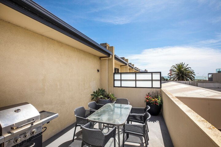 Terrace/Patio 49 of 84