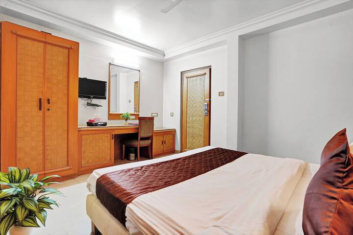 Room 16 of 29