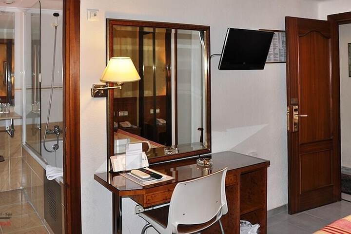 Room 29 of 44