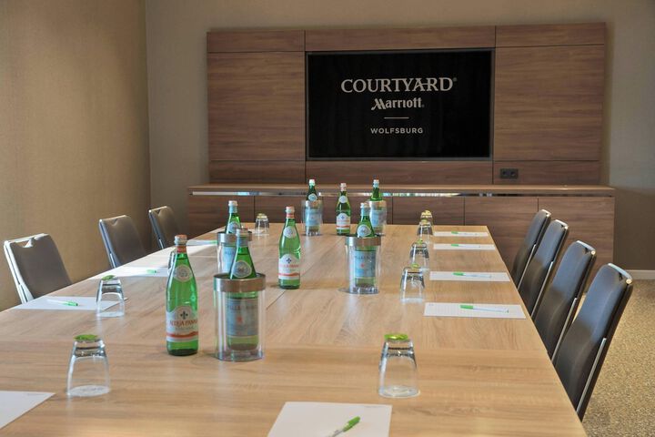 Meeting 43 of 51
