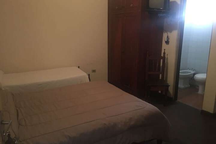 Room 7 of 27