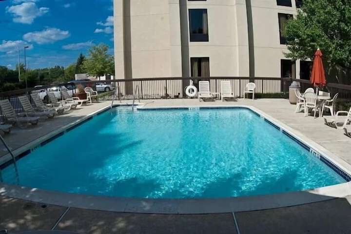 Hotel 8 of 8
