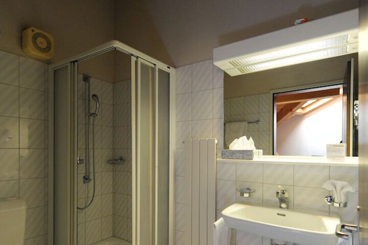 Room 20 of 47