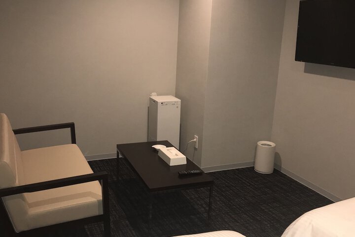 Room 11 of 46