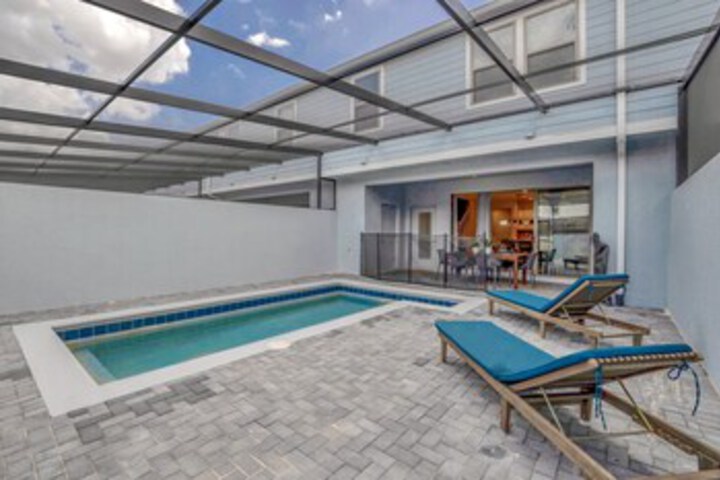 Pool 39 of 68