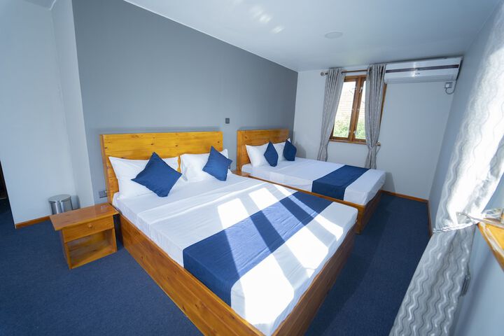 Room 7 of 13