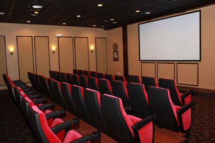 Entertainment 45 of 58