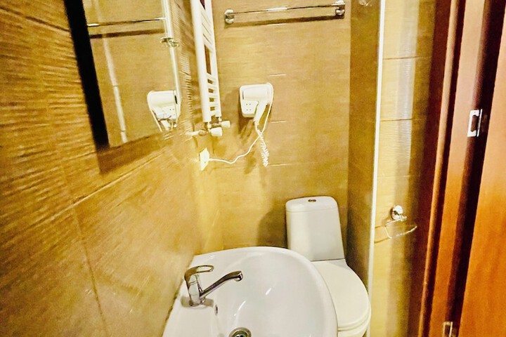 Room 113 of 146