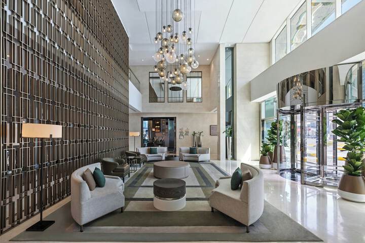 Guest Lobby