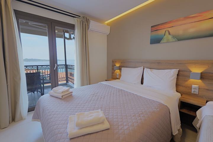 Room 42 of 137