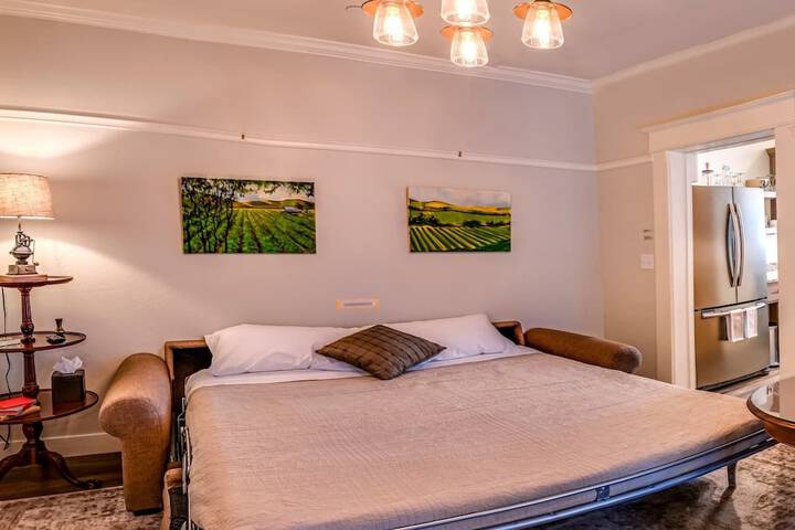 Room 2 of 17