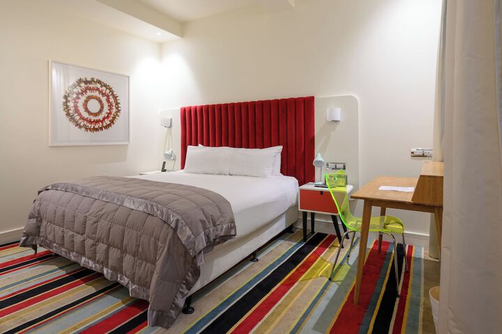 Room 12 of 68