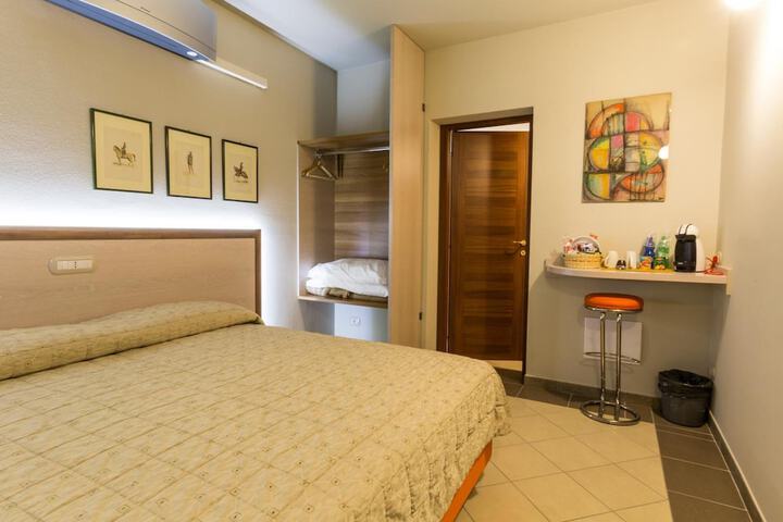 Room 20 of 51
