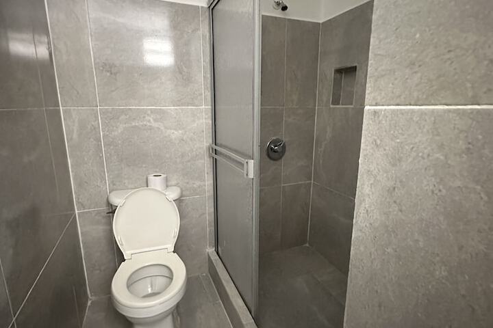 Room 46 of 65