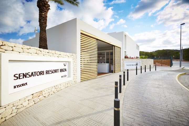 Sports facility