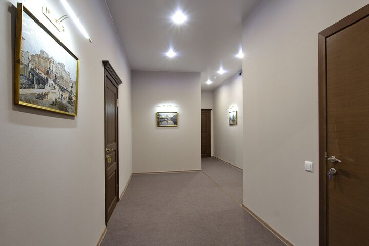 Ballroom/Hall 38 of 41