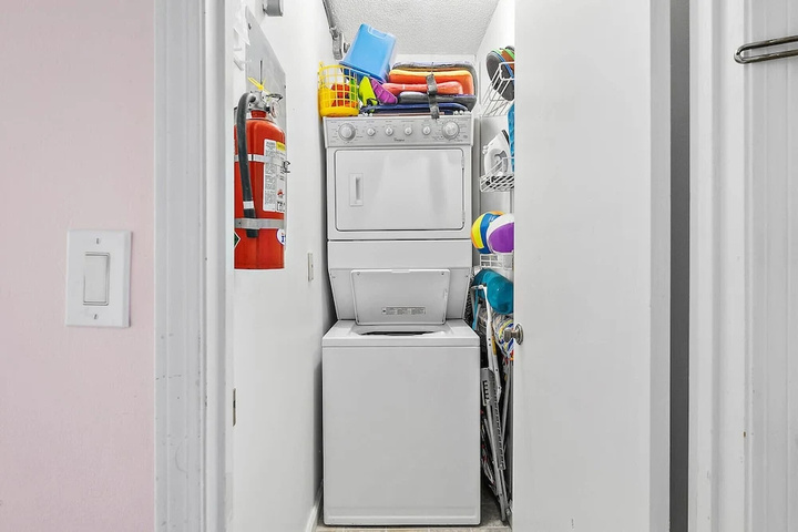 Room 9 of 17
