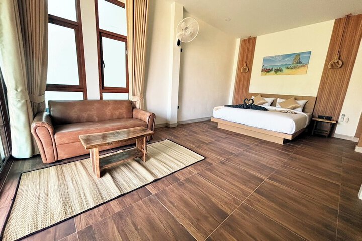 Room 10 of 47