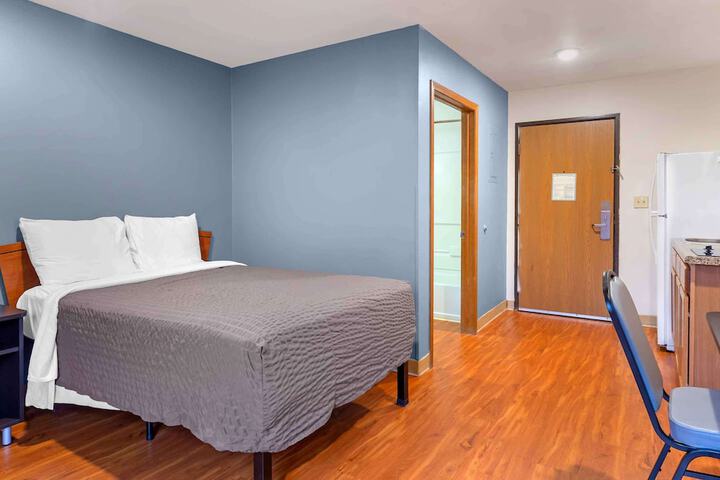 Studio with Double Bed (8 of 16)