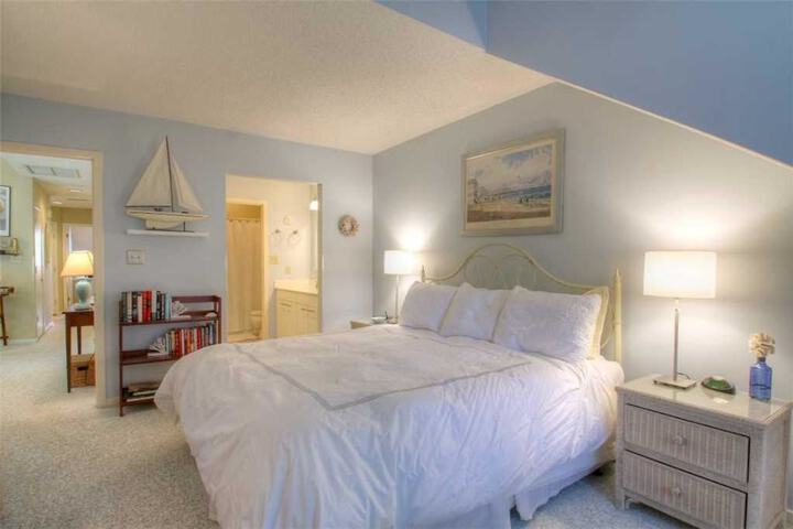 West Hyde Park 2 E in Myrtle Beach, SC