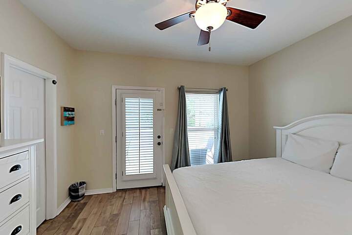 Room 3 of 25
