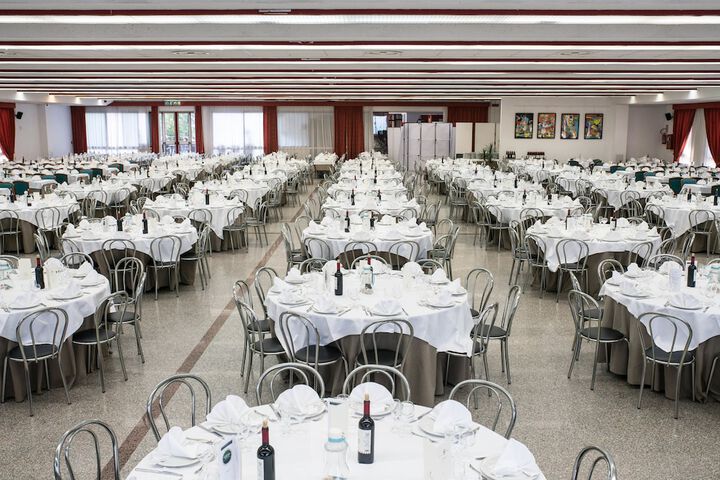 Dining Photos
