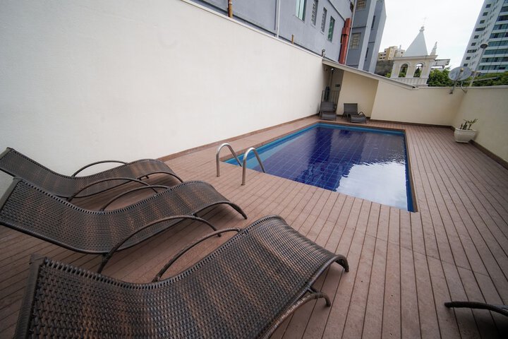 Pool 32 of 45