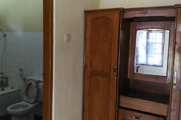 Room 49 of 54