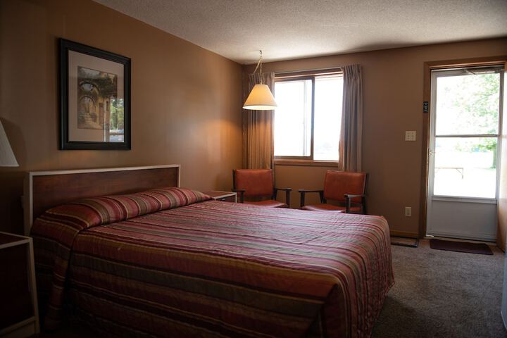 Room 5 of 30