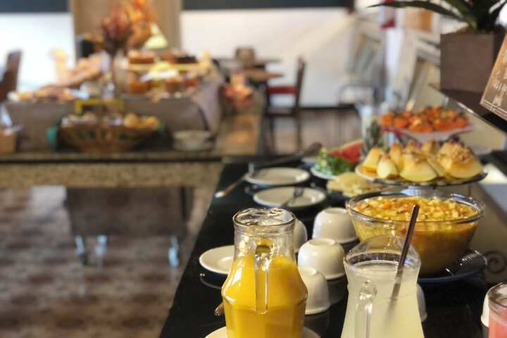 Breakfast/Coffee Service 20 of 36