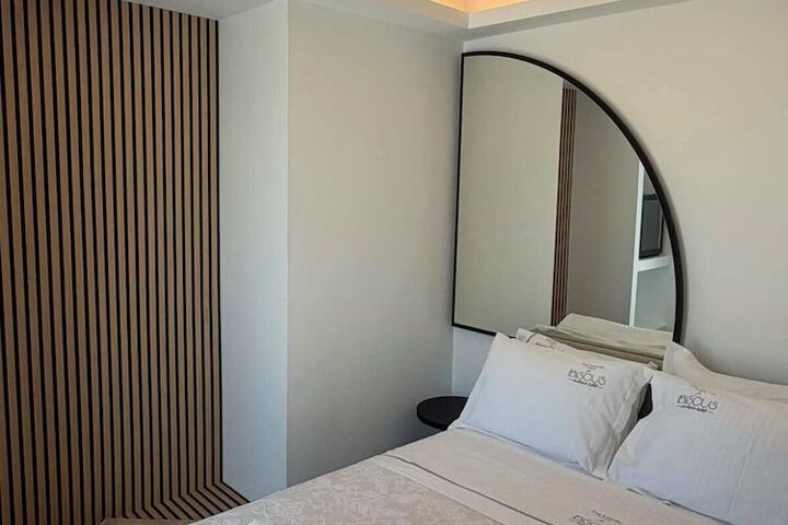 Room 50 of 106