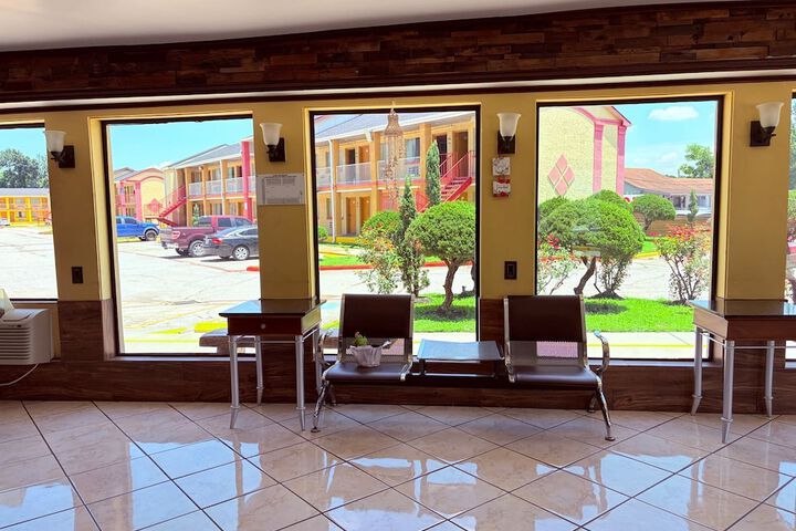 Hotel Interior 8 of 67