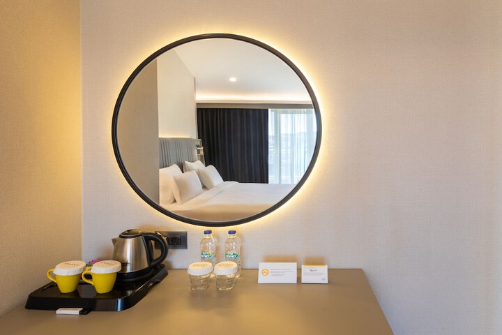 Room 34 of 96