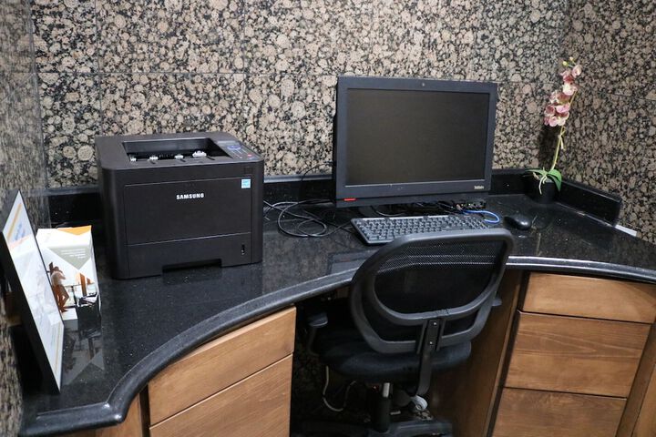 Business Center 45 of 52