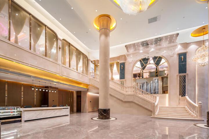 Hotel Interior 4 of 41
