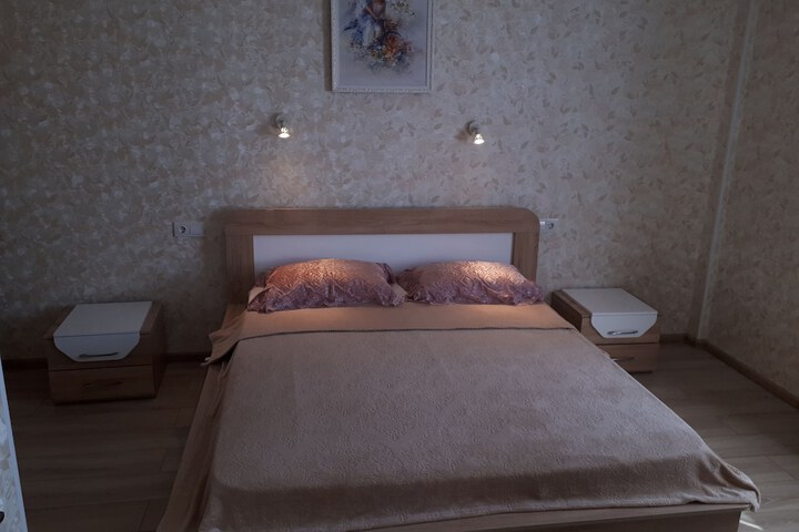 Room 18 of 32