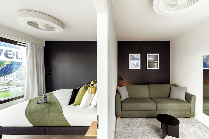 Room 20 of 85
